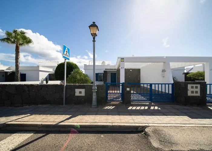 La Traviata Playa Blanca (Lanzarote)