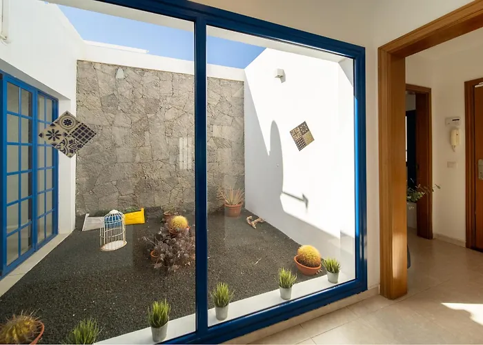 La Traviata Playa Blanca (Lanzarote)